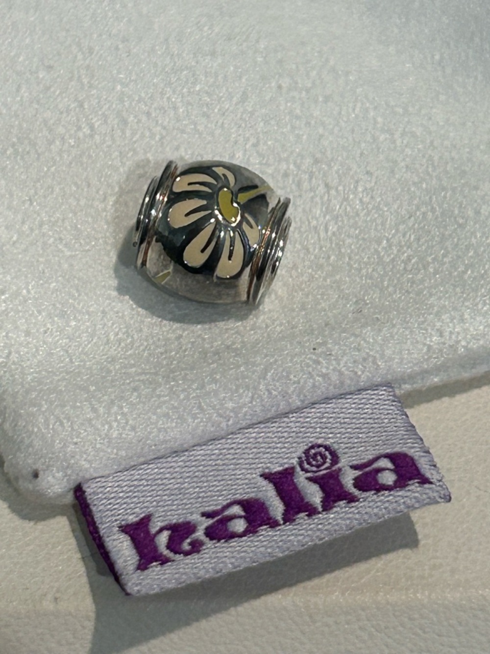 Halia “White Daisy” Charm Bead - Sterling Silver